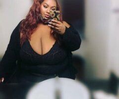 Ventura escorts - SSBBW MIXED GODESS 🌊Huge TITS INCALL