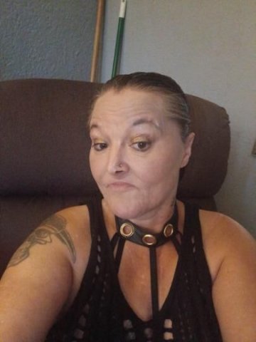 urgent need to make money quick so let me be your dirty little secret - 1