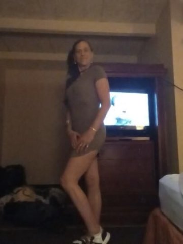 Queen of the freaks - 1