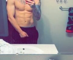 Boise escorts - 6"2 blonde hair blue eyes athletic prison body. you know you have a fantasy so come explore it. i can be what ever you want me to be