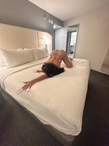 🍭 Candy 🍭UPSCALE PETITE BABY 🦋Pretty Face Amazing Body 🔥 THROAT GOAT - 1
