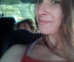 Looking for a good time! - Image 2