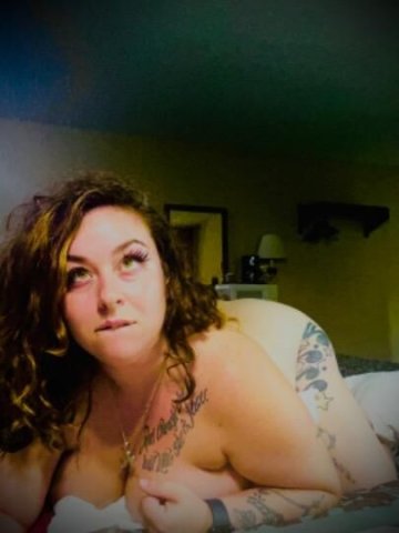 4'11, Green Eyes💚, Milf, Sexy👅, tatted🎼, pawg🍑 (2⃣7⃣) 💋🔞 - 1