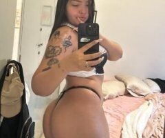 Hi, Latina, I'm here to give you a good service by offering you everything you want.🔥💦💞💞💞👉🏾24/7👌🏾 - Image 2