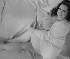 BBW tattooed Babe - Image 7