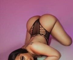 busty lauren - Image 2