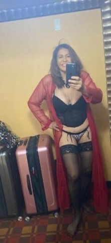 Mature Diana 61 years old - 1