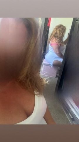 Midweek $pecials ❤️💋😘 - 1