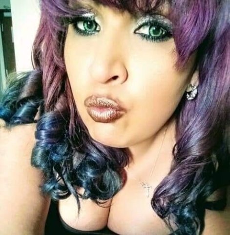Morenita Get 'er Dun Service - 1