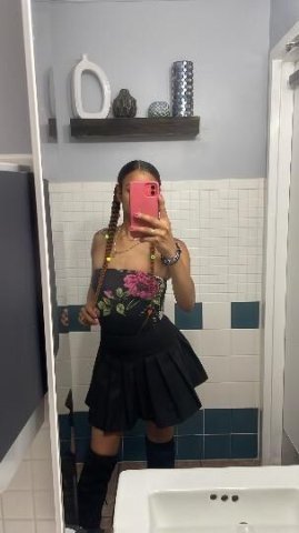 Content Creator Slim Young and Petite 💦 - 1