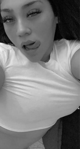 Sexy, Wild and Fun 💦 in town lets meet - 1