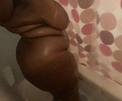 come take a dive in my water💦🍑🍆 - Image 4