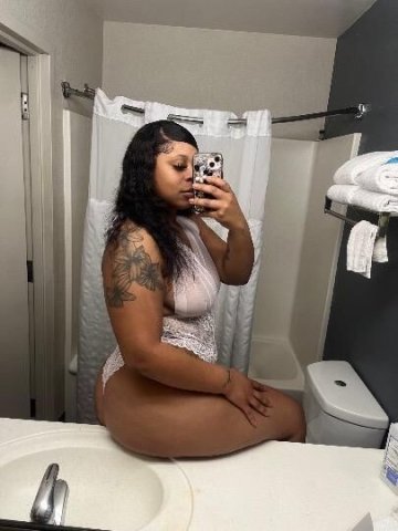 come see karma 😋💋 - 1