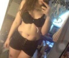 FLASH SALE GFE & ONLINE CONTENT ~~curvy, 27yr old artsy alt/emo anime gf - GFE or domme or online - Image 4