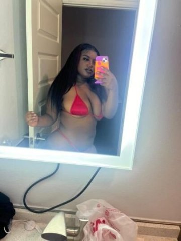 incall specials all day/night💋 2 girls specials - 1