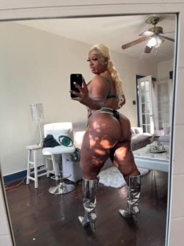 BiG BooTY African - 1