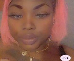 come in have fun with miss wetwet - Image 2