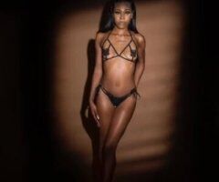 Purring fatt pussyy with a tight grip 💦 .. I know you can't resist 😝! RELAXING and UNRUSHED service.. real discreet🧚🏾♀ - Image 2