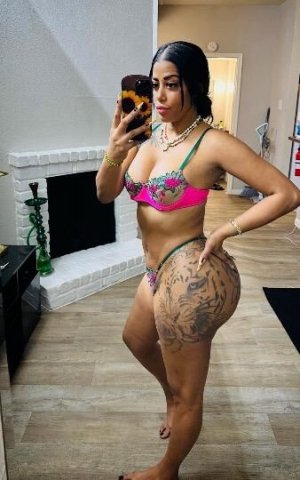 sensual 😏.. NO CUBANOS 🧏‍♀ - 1