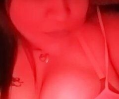 soft squeeze 🩷☔😍 sexy mami - Image 8