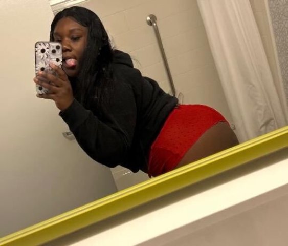 💦🍫WET PUSSY💦🍫 - 1