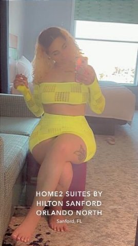 daytona for the weekend sexy italian goddess F/T DUO verify onlyfans.com/fineassmoneyy - 1