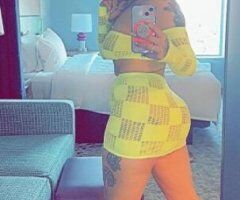 daytona for the weekend sexy italian goddess F/T DUO verify onlyfans.com/fineassmoneyy - Image 7