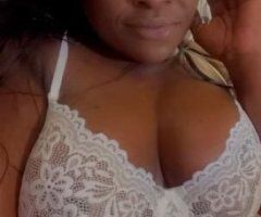 🍆👅💦YOUR FAVORITE CHOCOLATE GODDESS IS AVAILABLE NOW!!!!👅💦🍆 - Image 2