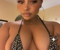 available for incall, outcall requires deposit for gas 🥰Hey Baby Looking For Some Fun With A Sexy Thick Soft Skinned Young muse Incalls & outcalls available only today💦🦋😍 - Image 5