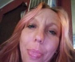 u looken for some pussy and a good time - Image 8