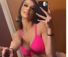 Sexy College Party Girl . - Image 4