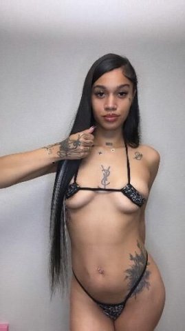 5"10 Upscale SLIM Sexy Lightskin BARBIE👅💕 - 1