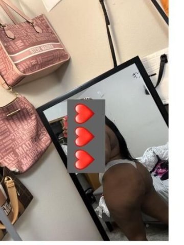 Sexxyy thick ebony New In Town🤩🥰🔥 - 1