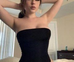 💦I'm Independent young, Hot💋💋💋💋 Open Minded Sexy girl,Available outcall,incall-Car -now play,FT & sell pics and custom videos🍑🍑 - Image 3