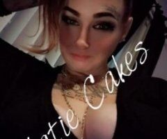 @Purdythikkthang onlyfans aka Katie Cakes - Image 4