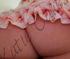 @Purdythikkthang onlyfans aka Katie Cakes - Image 7