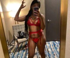 Rockford escorts - HoneyDew knows a Good time