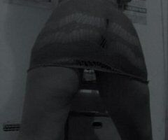Milwaukee escorts - WE R BOUT TO HAVE A BLAST!
