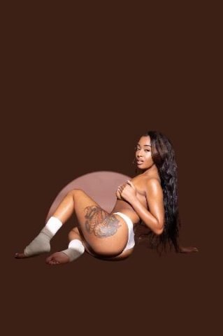 A Petite Desire😫😍 - 1