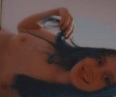 MATURE SINGLE SEXY MILF WITH TIGHT JUICY PUSSY - Image 2