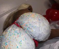 Boston escorts - 🤩 Indulge in an UNFORGETTABLE EXPERIENCE!! 🤩 Busty & Flirty babee