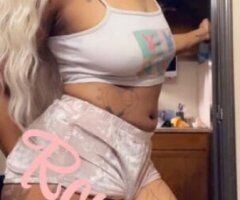 ✨Royaltyy✨ - Image 3