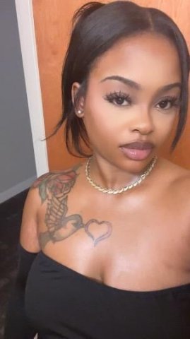 NIA The Sweetest Girl. READ Visiting for a short time - 1