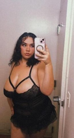 (OUTCALL) JUICY THICK LATINA 🌊🌊 - 1
