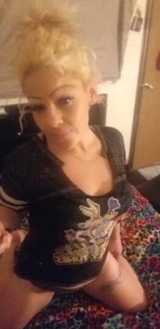 🧡Hott blonde MILF! Hosting by the Avi! - 1