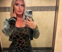 Upscale Luxury All American Blonde Bombshell - Image 12