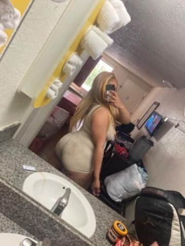 Horny Lonely And bored 💦💋👅🫶🏽💋😍😍 - 1