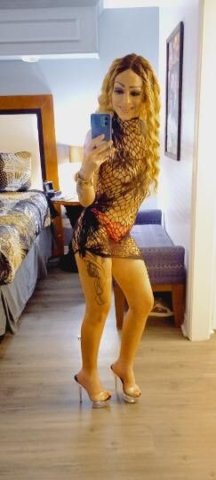 🫦🫦 Biloxi Brittany needs you 🫦🫦 fun size nympho - 1