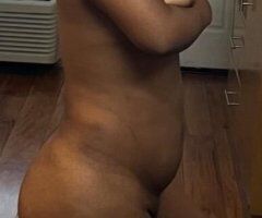 CARPLAY & OUTCALLS IN OAKLAND 😘 Funsized Throat Goat👄, Squirter🍑 💦💦💦 - Image 5