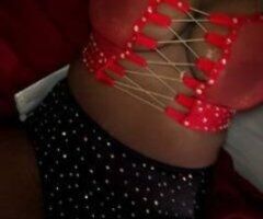 St. Louis escorts - incalloutcall
